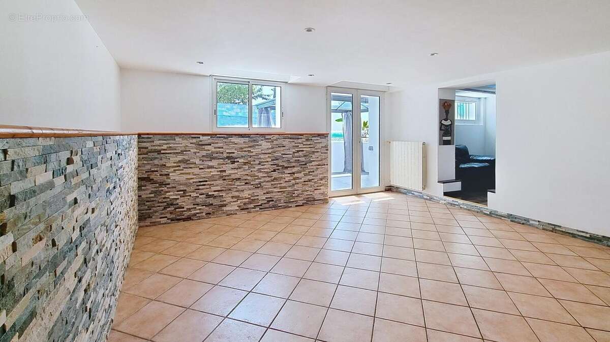 Maison 115 m² à Aytre  - photo 5