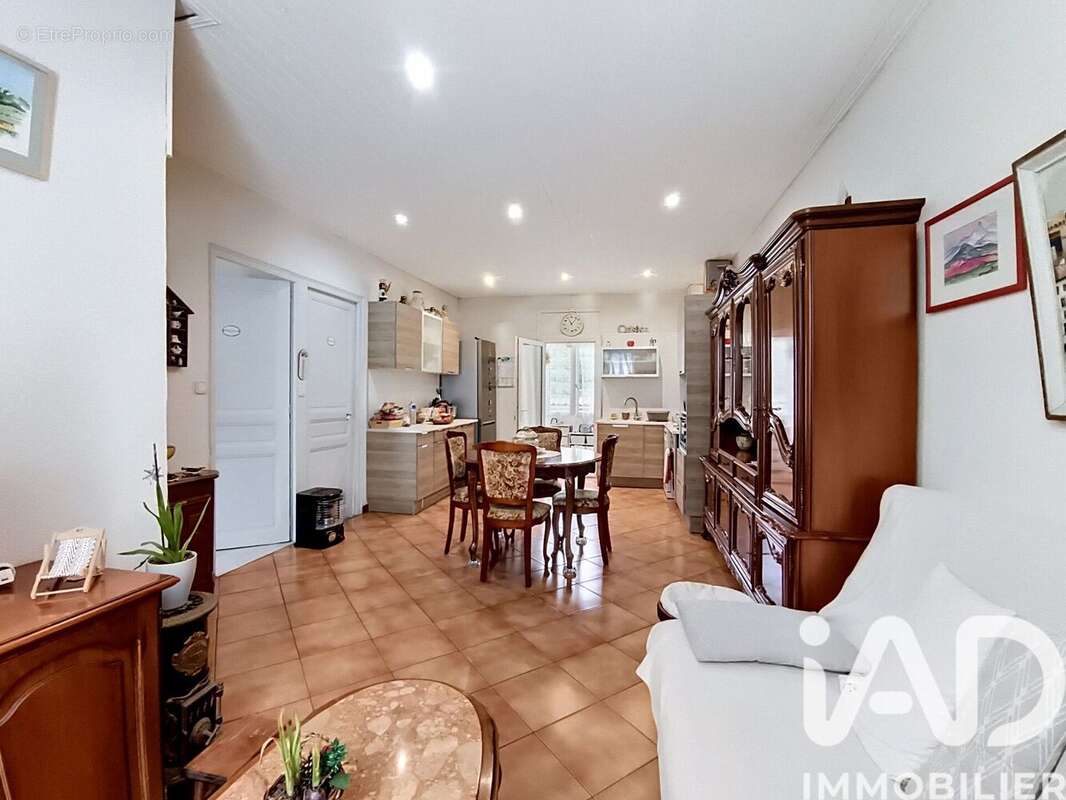 Maison 55 m² à Perpignan  - photo 8