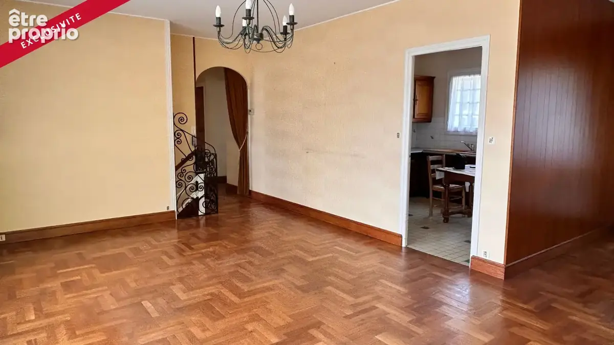 Maison 9 pièces 166 m² à vendre à Chaunay (86510) - photo 5