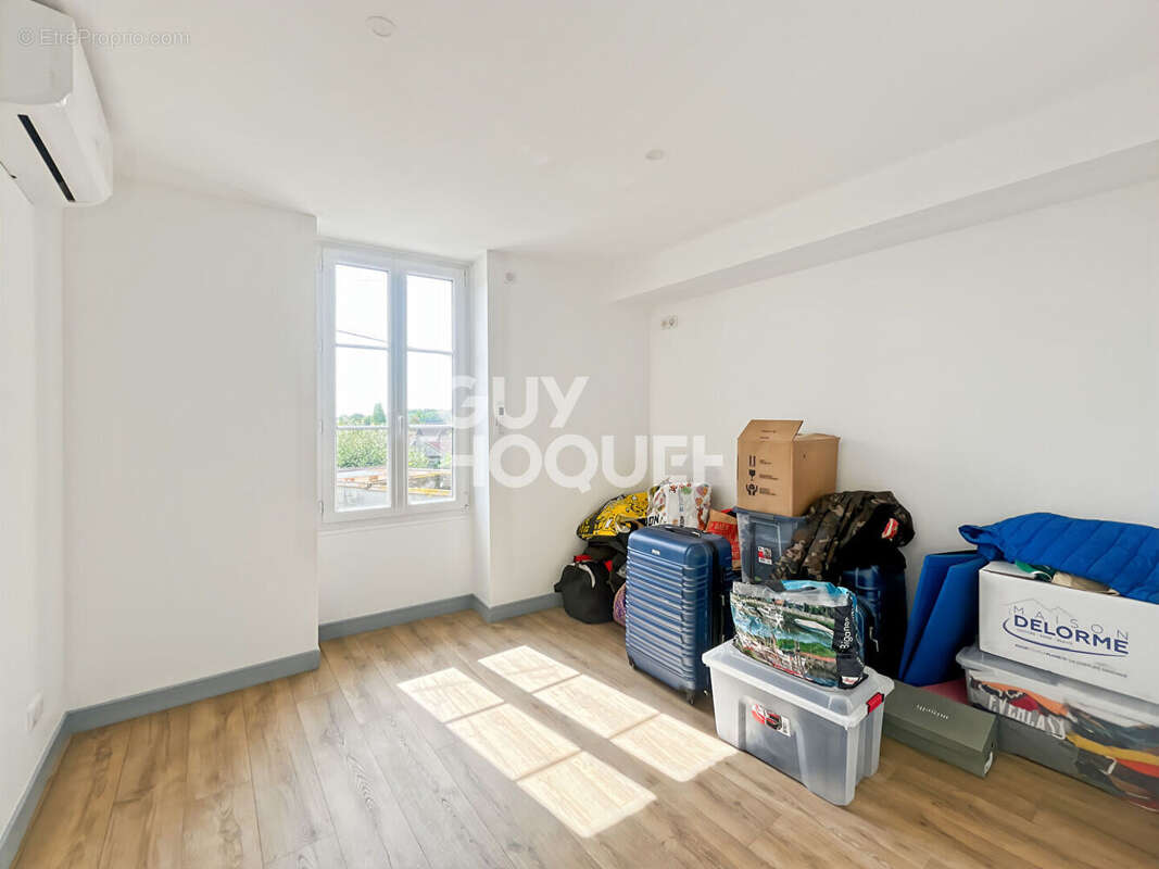 Maison à CHAUMES-EN-BRIE