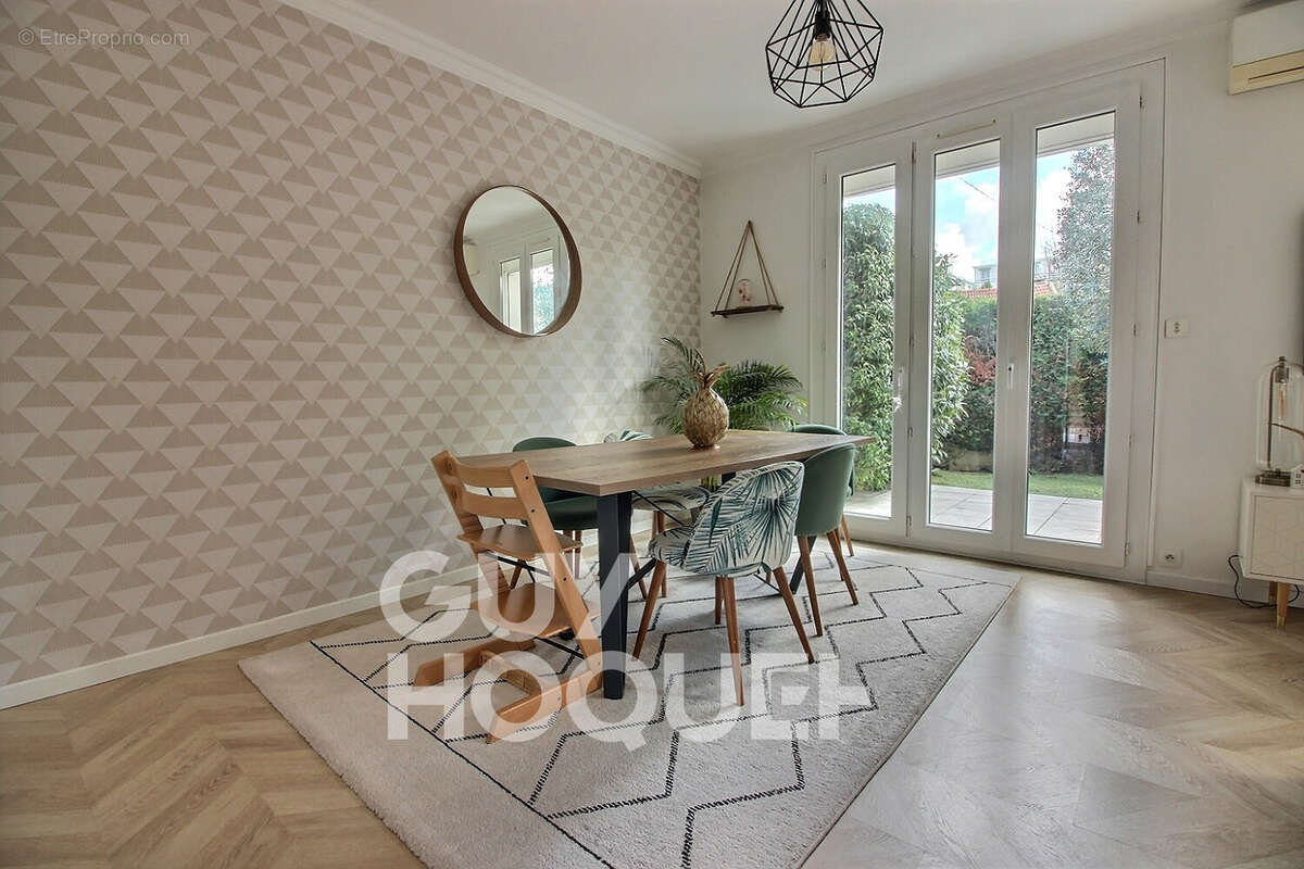 Maison à RUEIL-MALMAISON