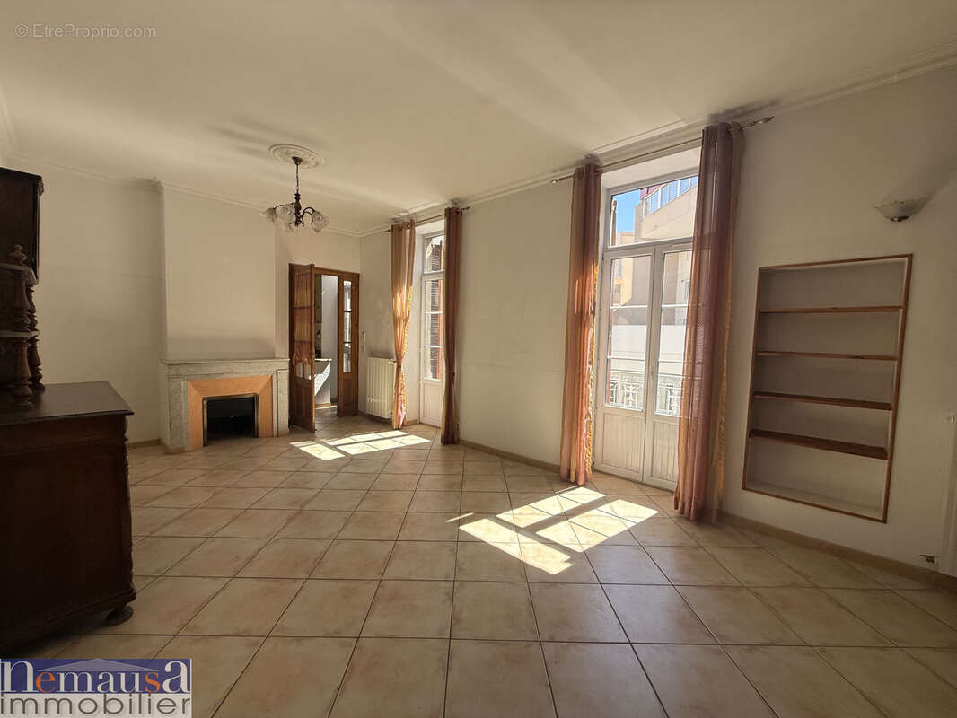 Appartement à NIMES