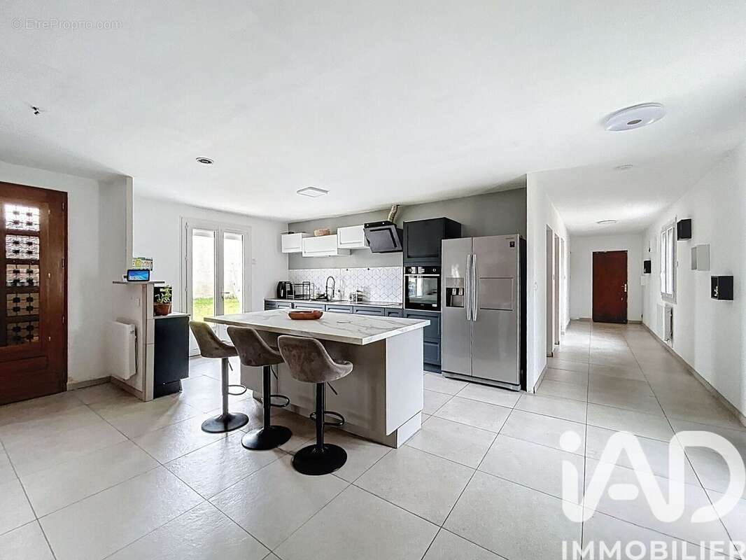 Photo 2 - Maison à LABASTIDE-SAINT-GEORGES