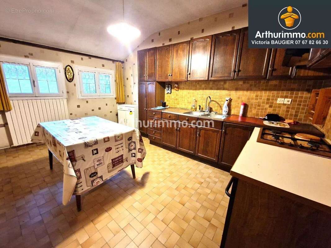 Maison à LONS-LE-SAUNIER