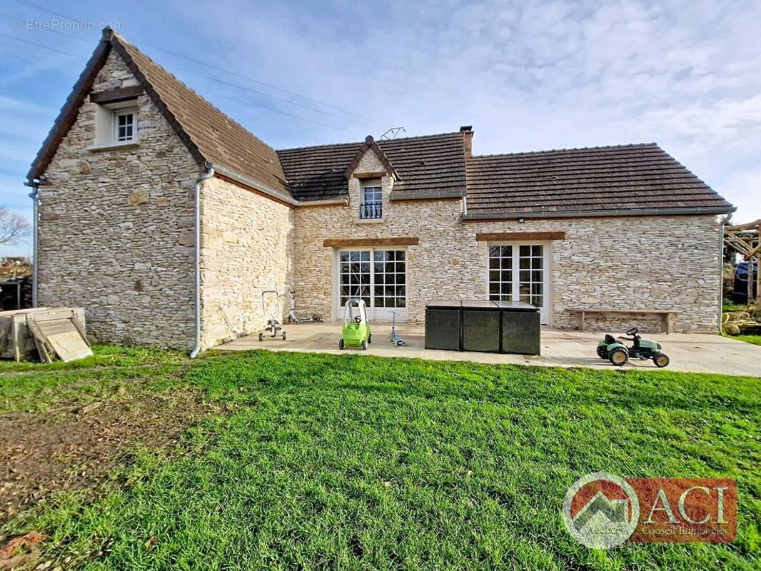 59666518a.jpg - Maison à MAGNY-EN-VEXIN