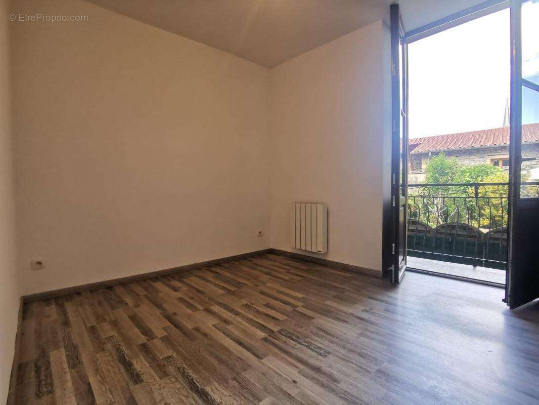 Appartement à SAVIGNY