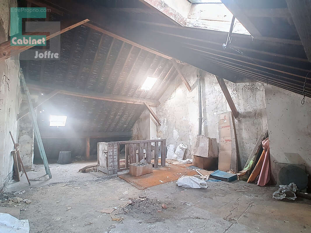 Appartement à FONTAINEBLEAU