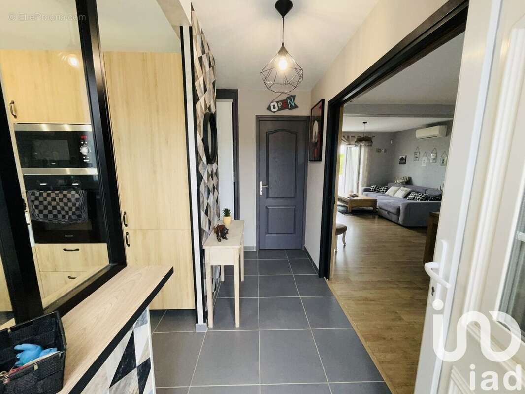 Photo 4 - Maison à QUINCY-VOISINS