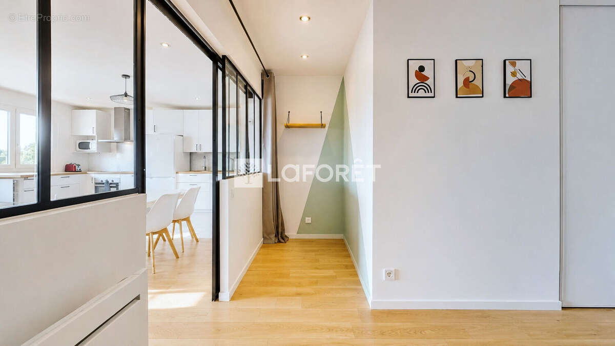 Appartement à VELIZY-VILLACOUBLAY