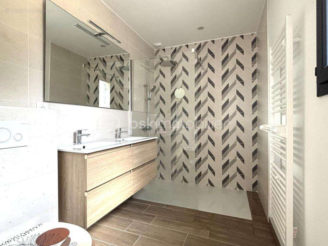 Villa neuve de plain-pied 155 m² - photo 6