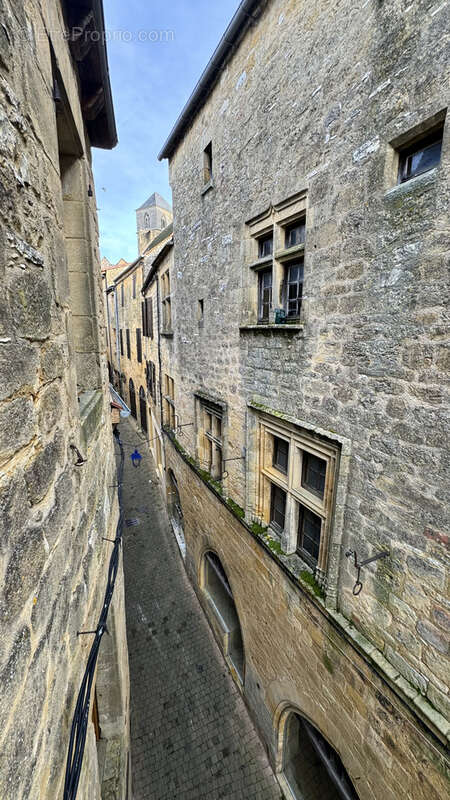 Appartement à GOURDON