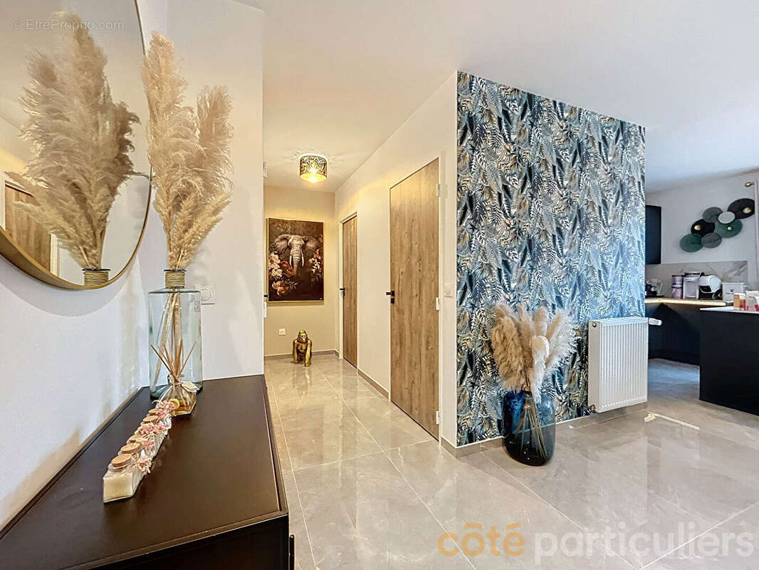 Appartement à SAINT-MAUR-DES-FOSSES