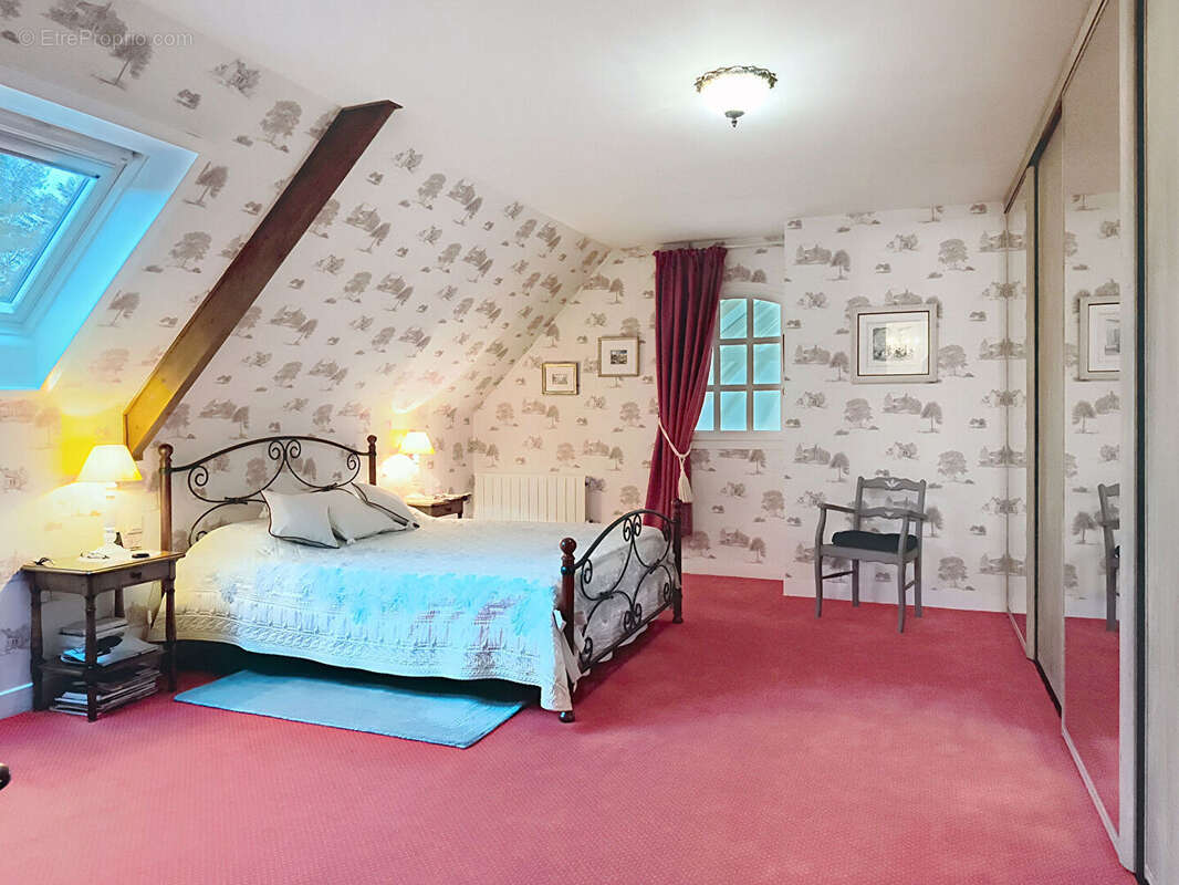 Maison à TOURLAVILLE