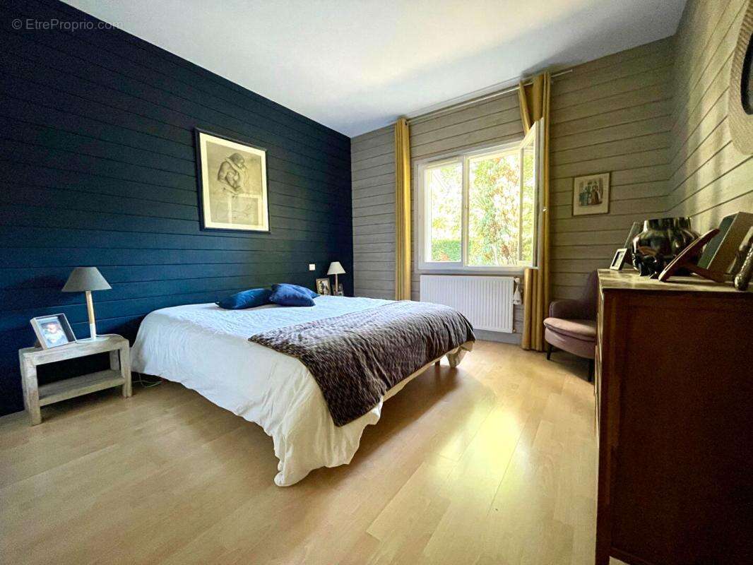 Maison à MARTIGNAS-SUR-JALLE