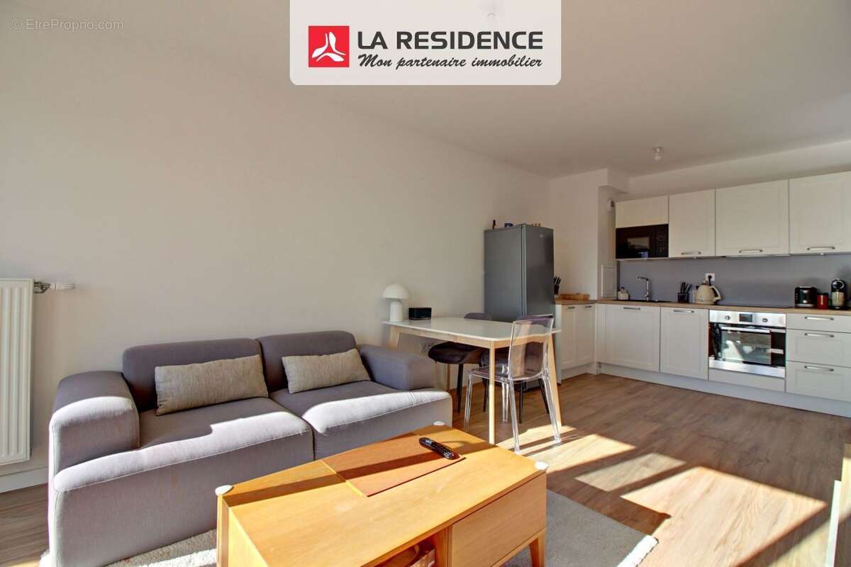 Appartement 41 m² à Poissy  - photo 2