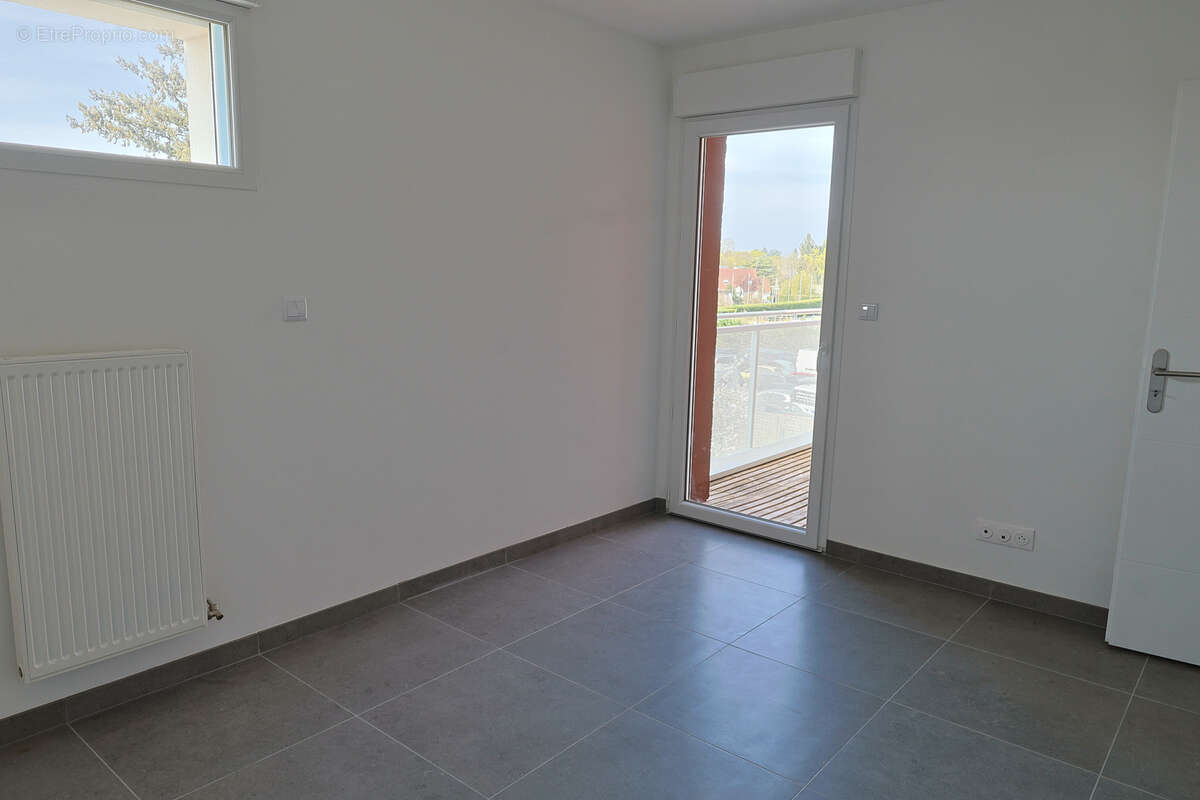 Appartement à SAINT-PRYVE-SAINT-MESMIN