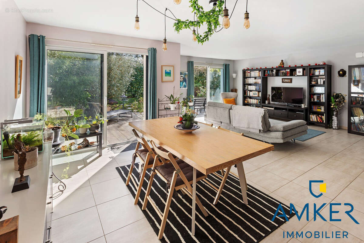 Maison à LA CHAPELLE-SUR-ERDRE