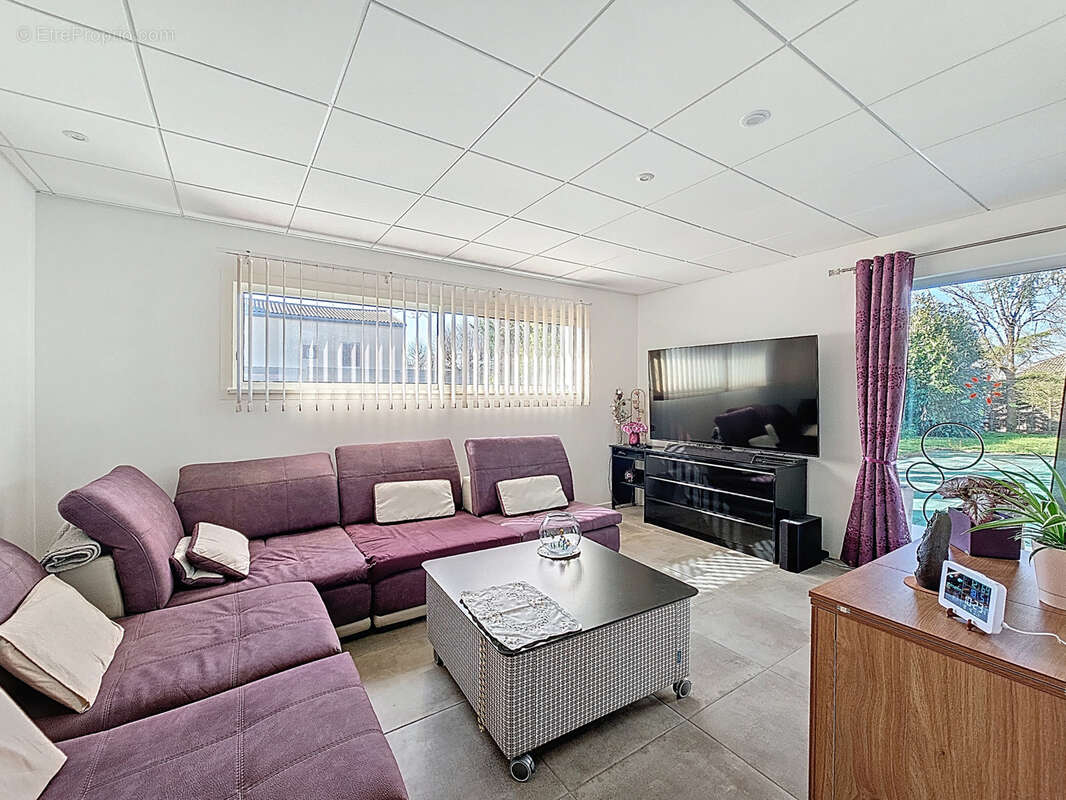 Maison à VILLEFRANCHE-D'ALBIGEOIS