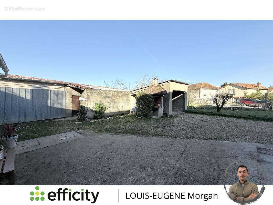 Maison à JAUNAY-CLAN