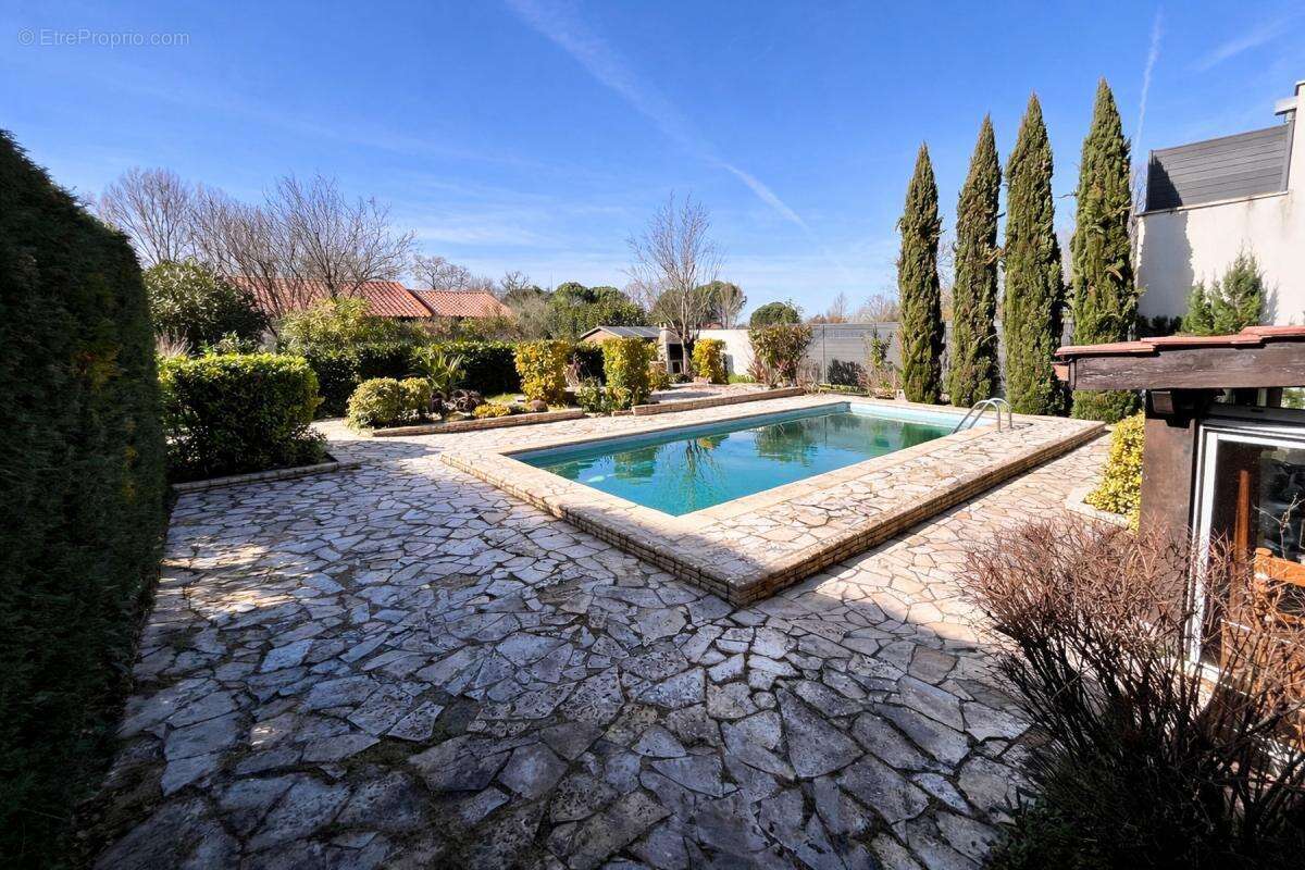 Maison à CASTELGINEST