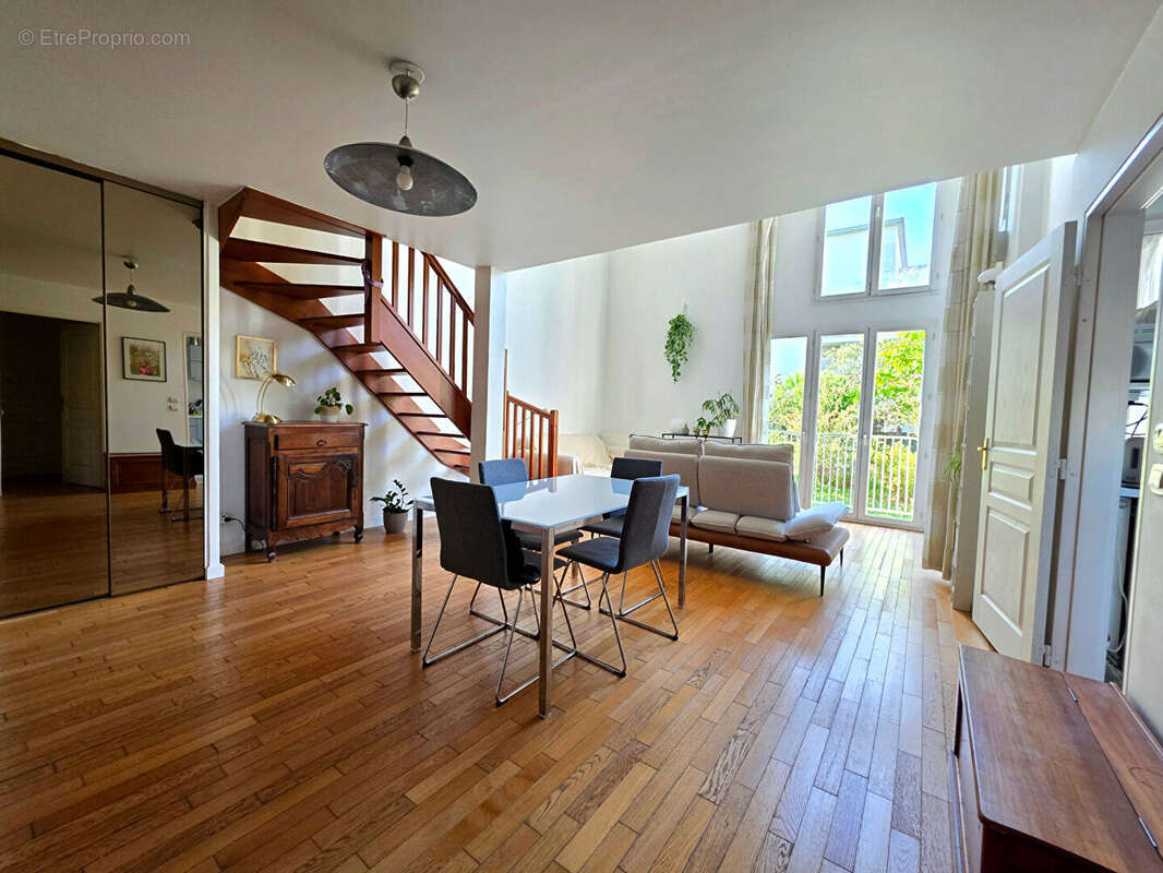 Appartement à BORDEAUX