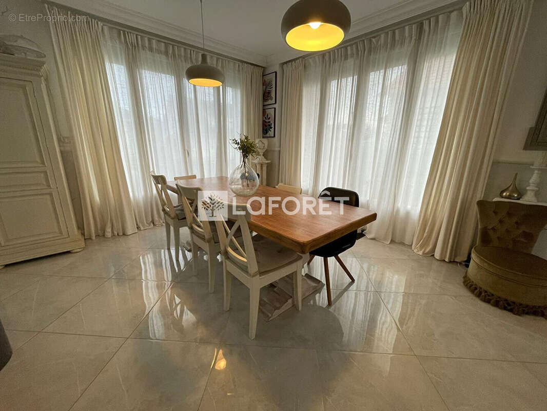 Maison à ORMESSON-SUR-MARNE