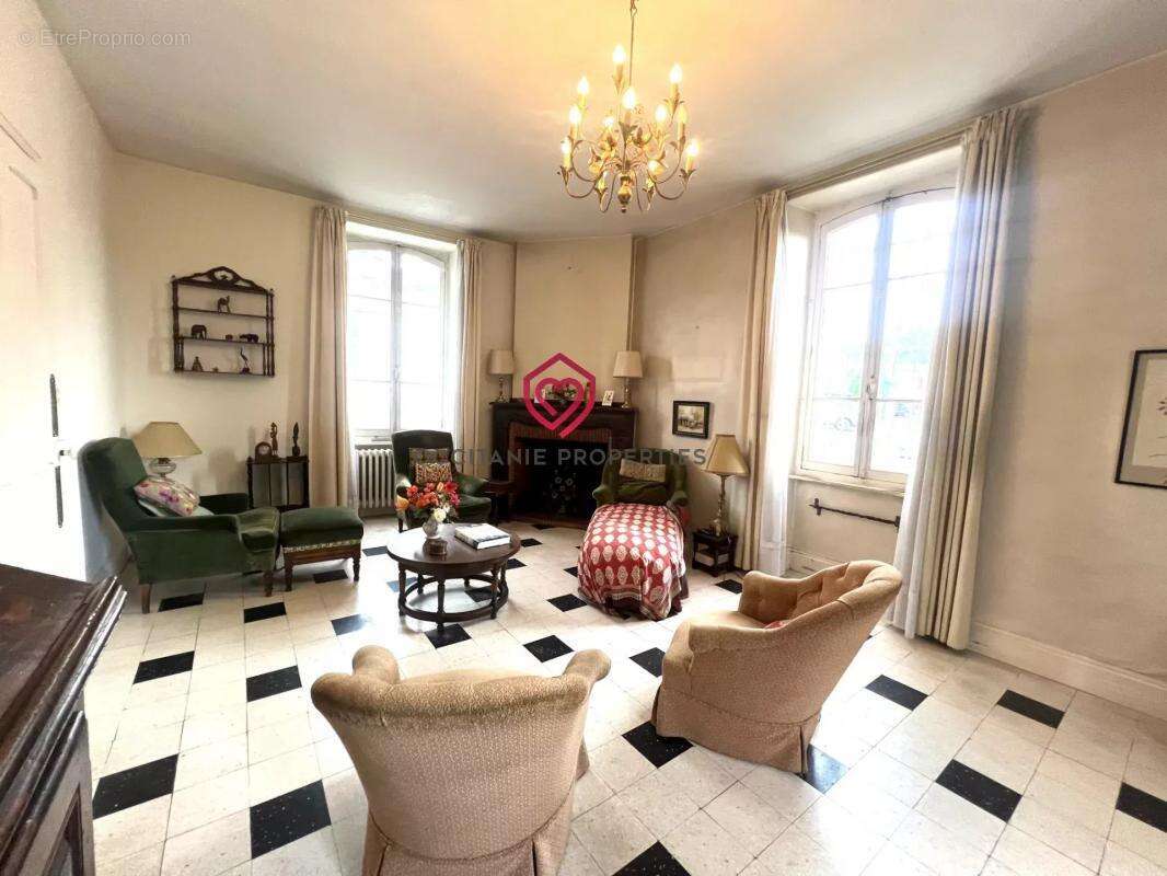 Maison à MANE