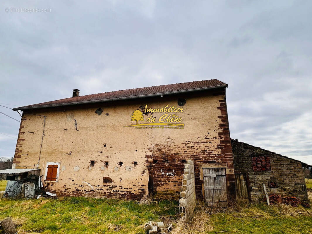 Maison à FOUGEROLLES