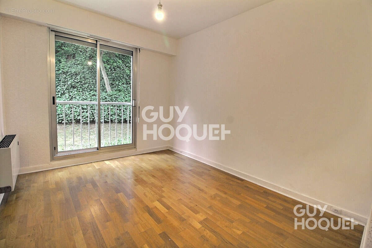 Appartement à CHAVILLE