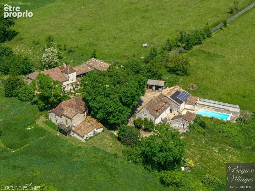 Trois maisons situées dans un endroit paisible proche d'une belle ville bastide - photo 28