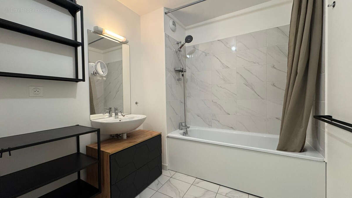 Appartement à LIVRY-GARGAN