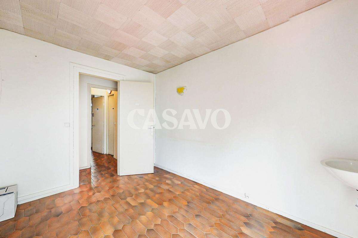 Appartement à L'HAY-LES-ROSES