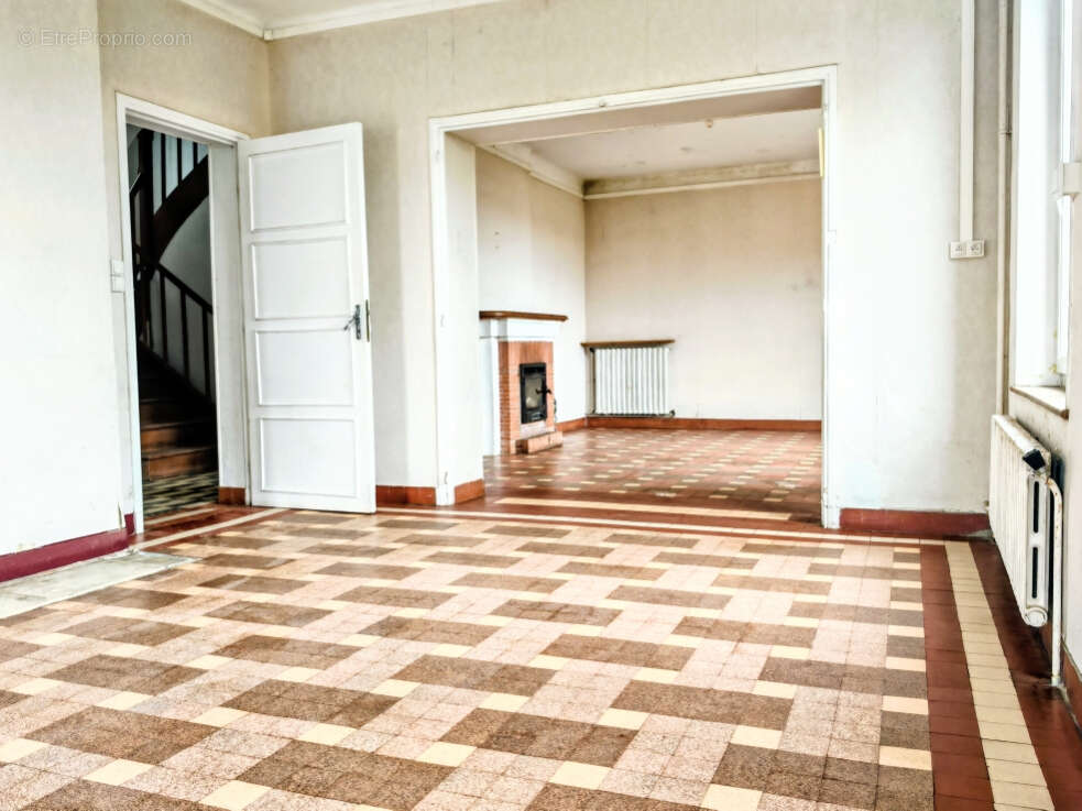 COMPROMIS SIGNE! Maison en pierres 142 m² sur sous-sol, terrain  clos 737 m² - photo 5