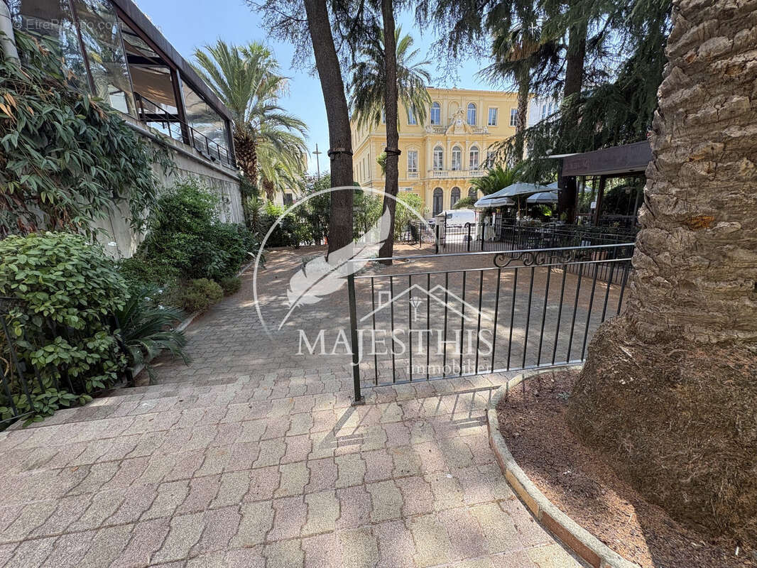 Appartement 69 m2 avec grande terrasse en rez de jardin- centre ville; - photo 11