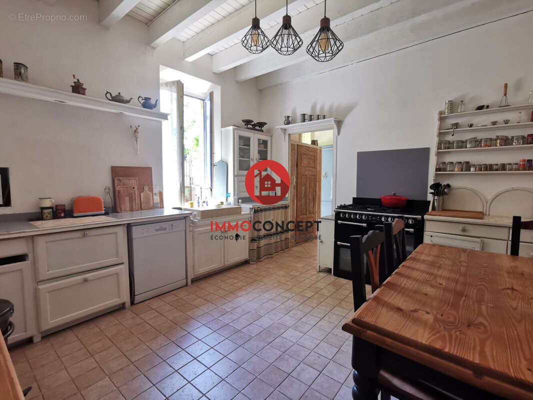 Maison à SABRAN