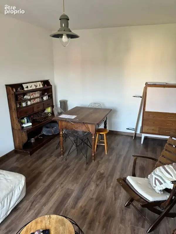 Appartement t2 rénové avec balcon, garage et grenier   colmar - photo 3