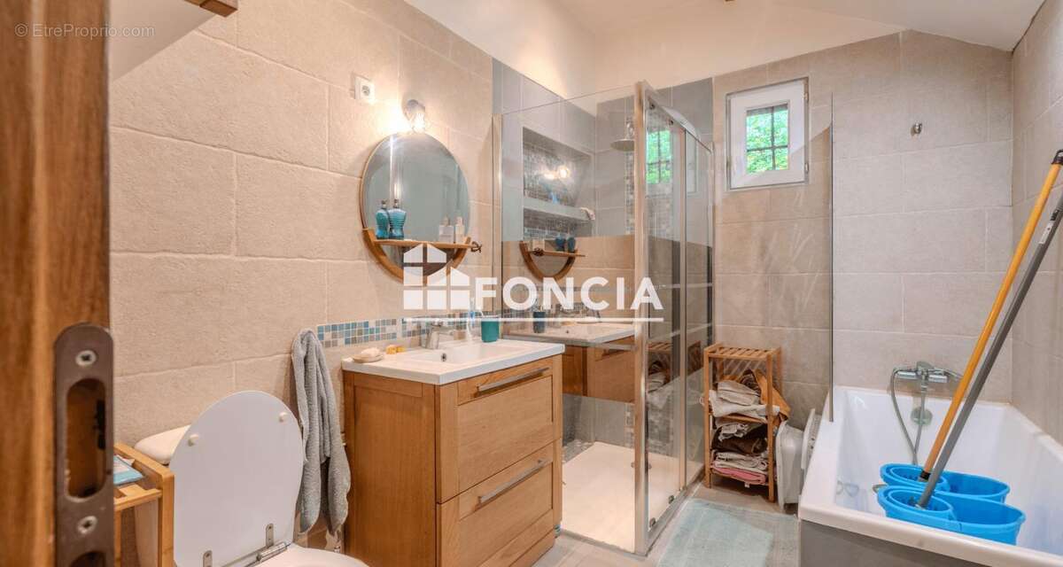 Maison à MONTFORT-LE-GESNOIS