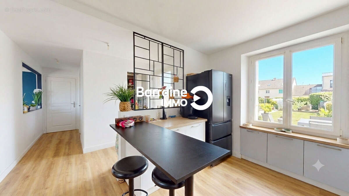 Maison 6 pièces à vendre à Guilers - 294 800 - photo 5