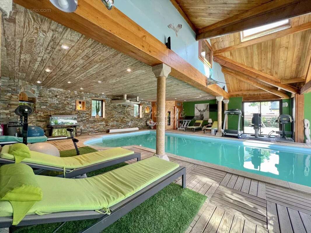 Maison à VIUZ-LA-CHIESAZ