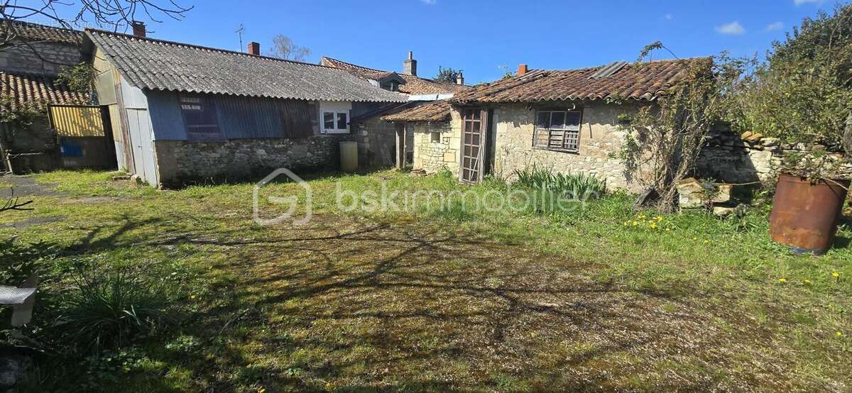 Maison à SAINT-MARTIN-DE-SANZAY