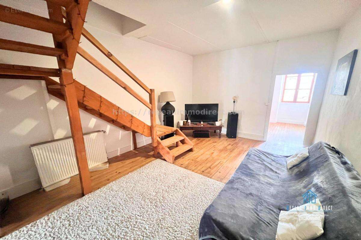 Maison à LA COTE-SAINT-ANDRE