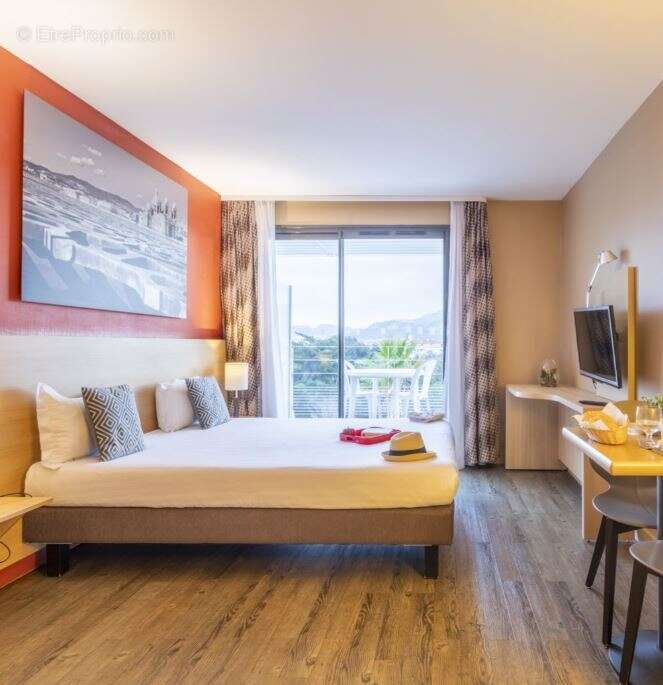 Appartement 40 m² à Marseille-8e  - photo 2