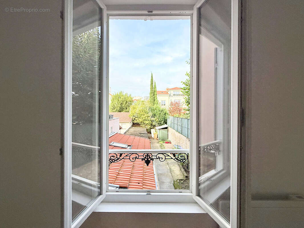 Appartement à LE PERREUX-SUR-MARNE