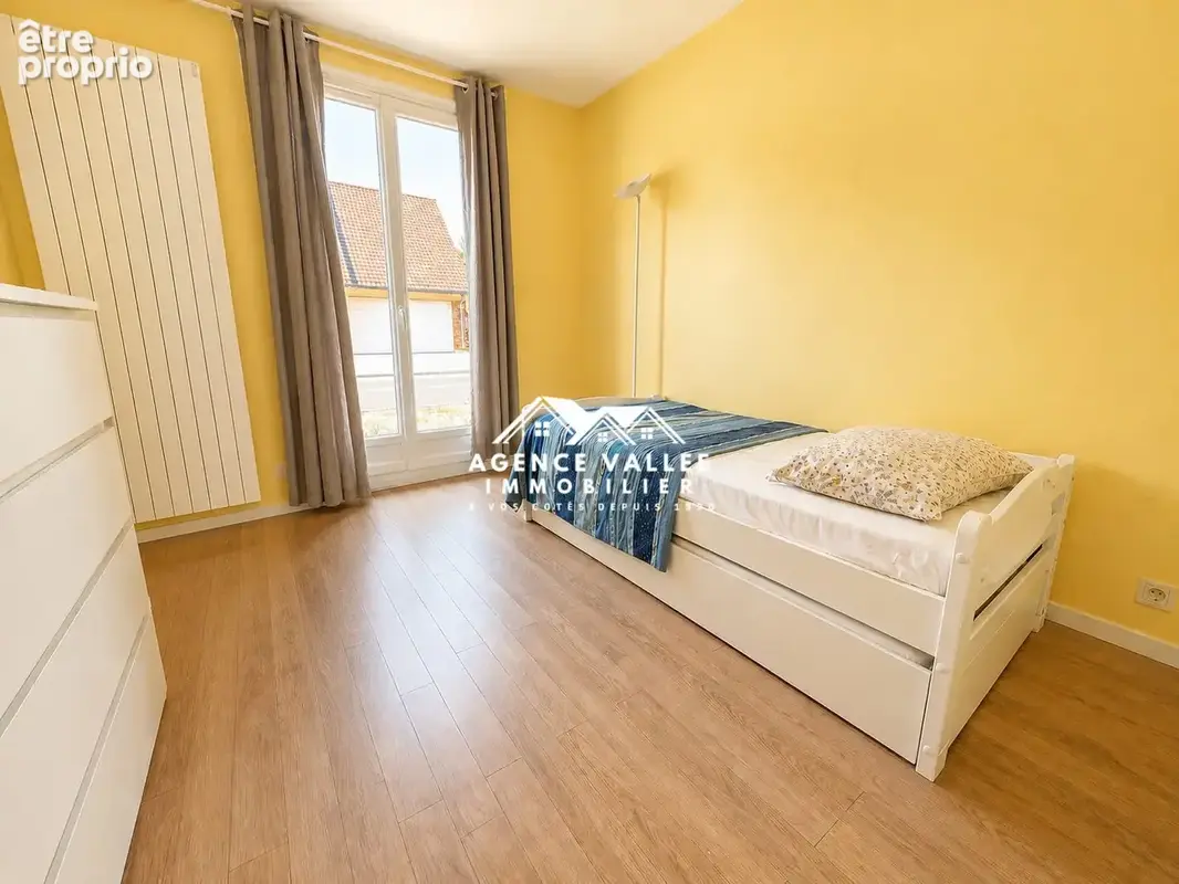 Maison 105 m² à Saint-Germain-Les-Corbeil  - photo 8