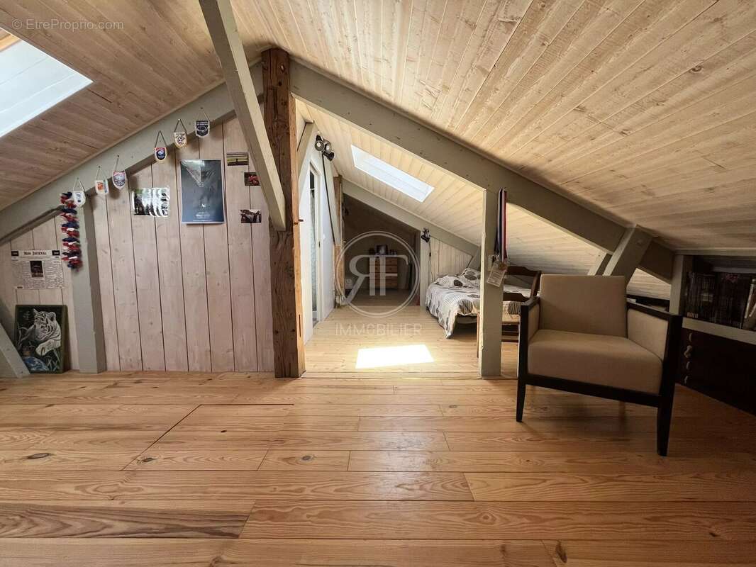 Maison à PUISSEGUIN