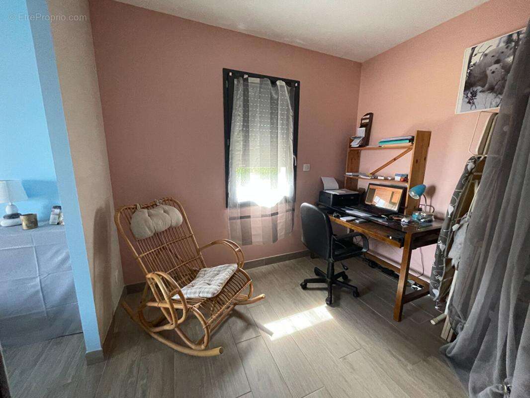 Maison moderne  Condat Sur Trincou 4 pièce(s) 108m2 - photo 12