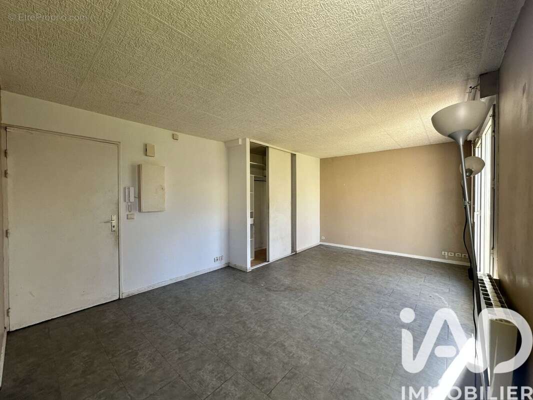 Photo 9 - Appartement à ROMAINVILLE