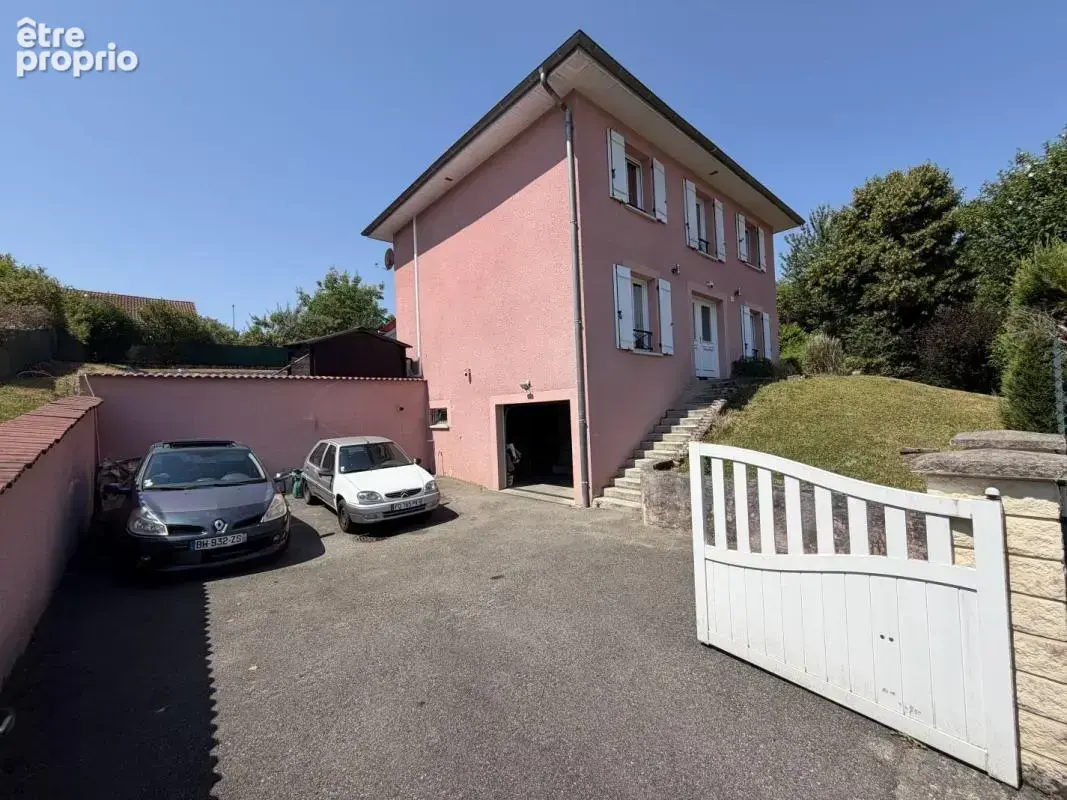 Maison 6 pièces 127 m² à vendre à Le Pont-De-Beauvoisin (38480) - photo 4