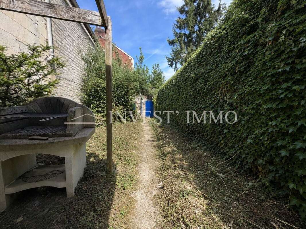 tempImagetlNYzT - Appartement à LIANCOURT