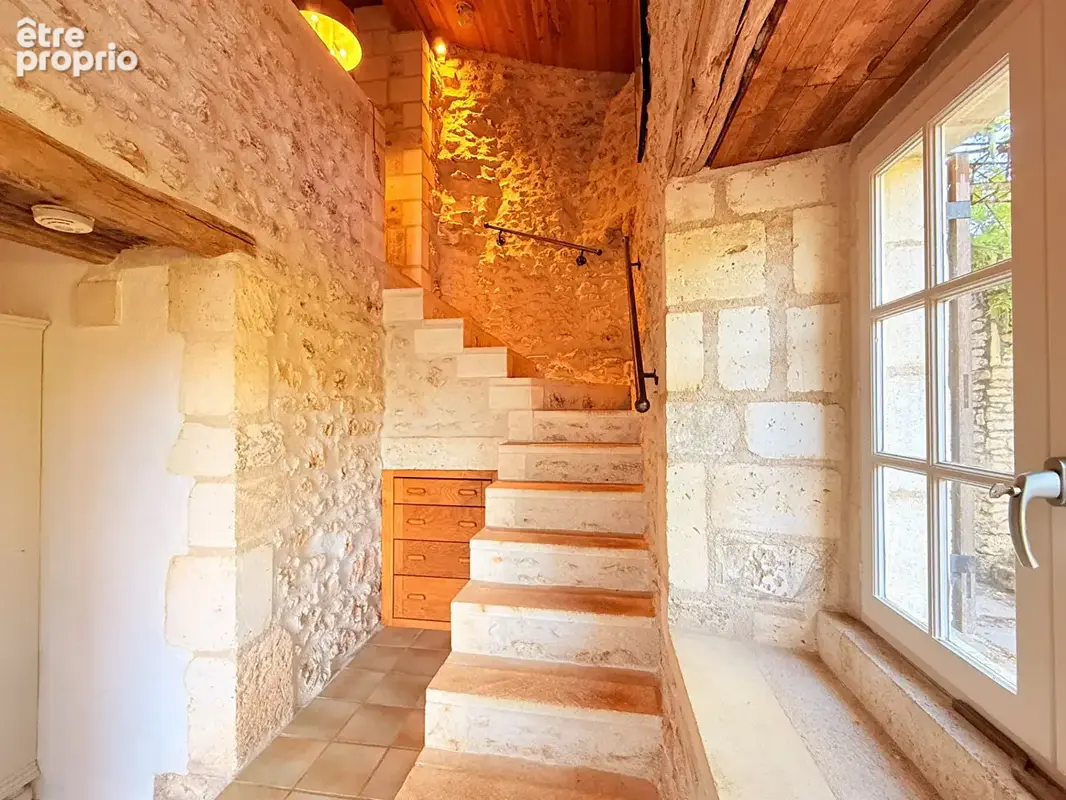 Un grand balcon royale dans la verdure, une maison de caractère et un gîte indépendant - photo 14